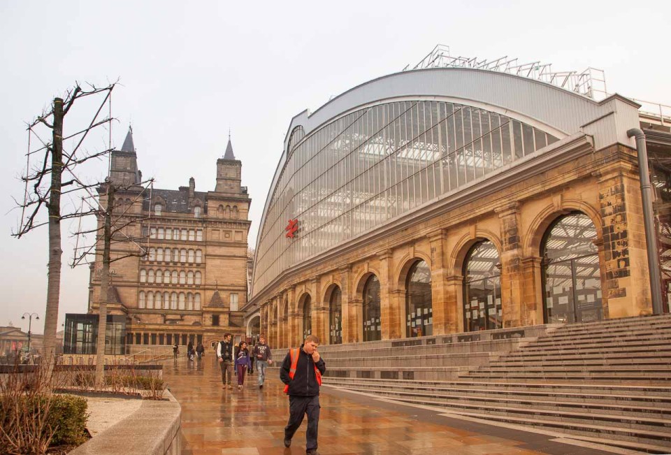 The front of majestic Lime Street Station.